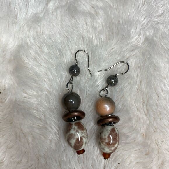Handcrafted Pink, Brown Earthy Dangle Earrings - Picture 2 of 3